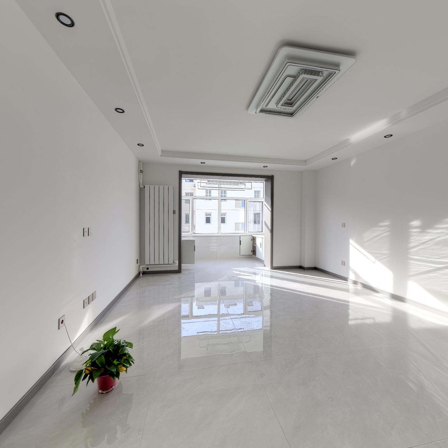 唐人花园 3室2厅 南 北