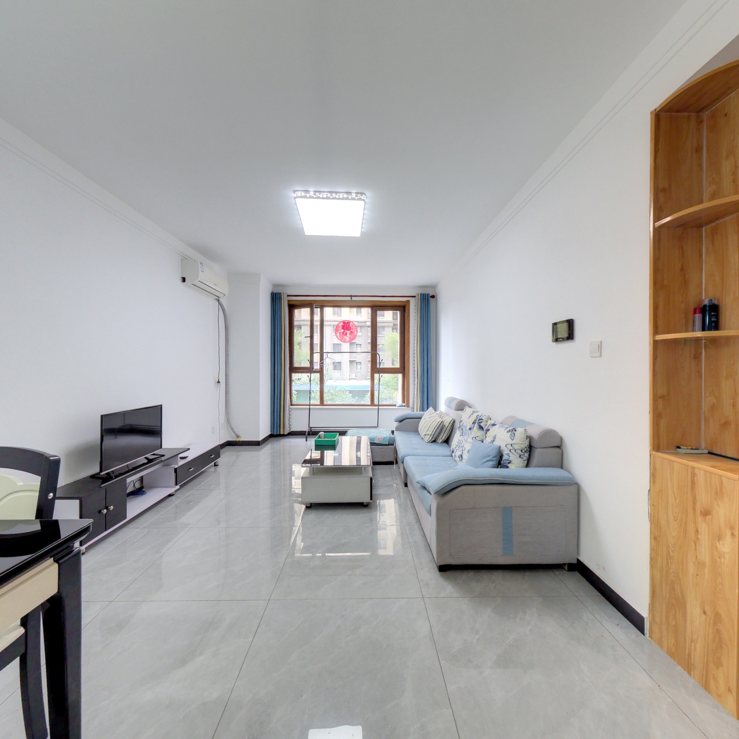 高铁新干线 南北通透三居 带装修 看房方便