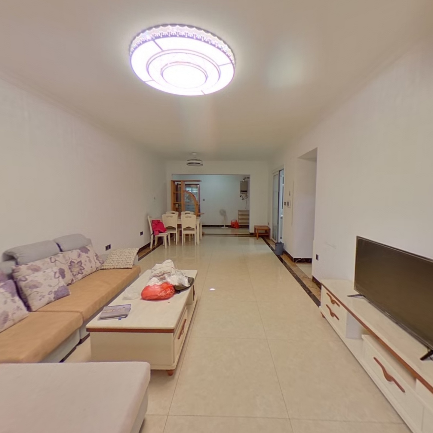 水岸花城 3室2厅 南