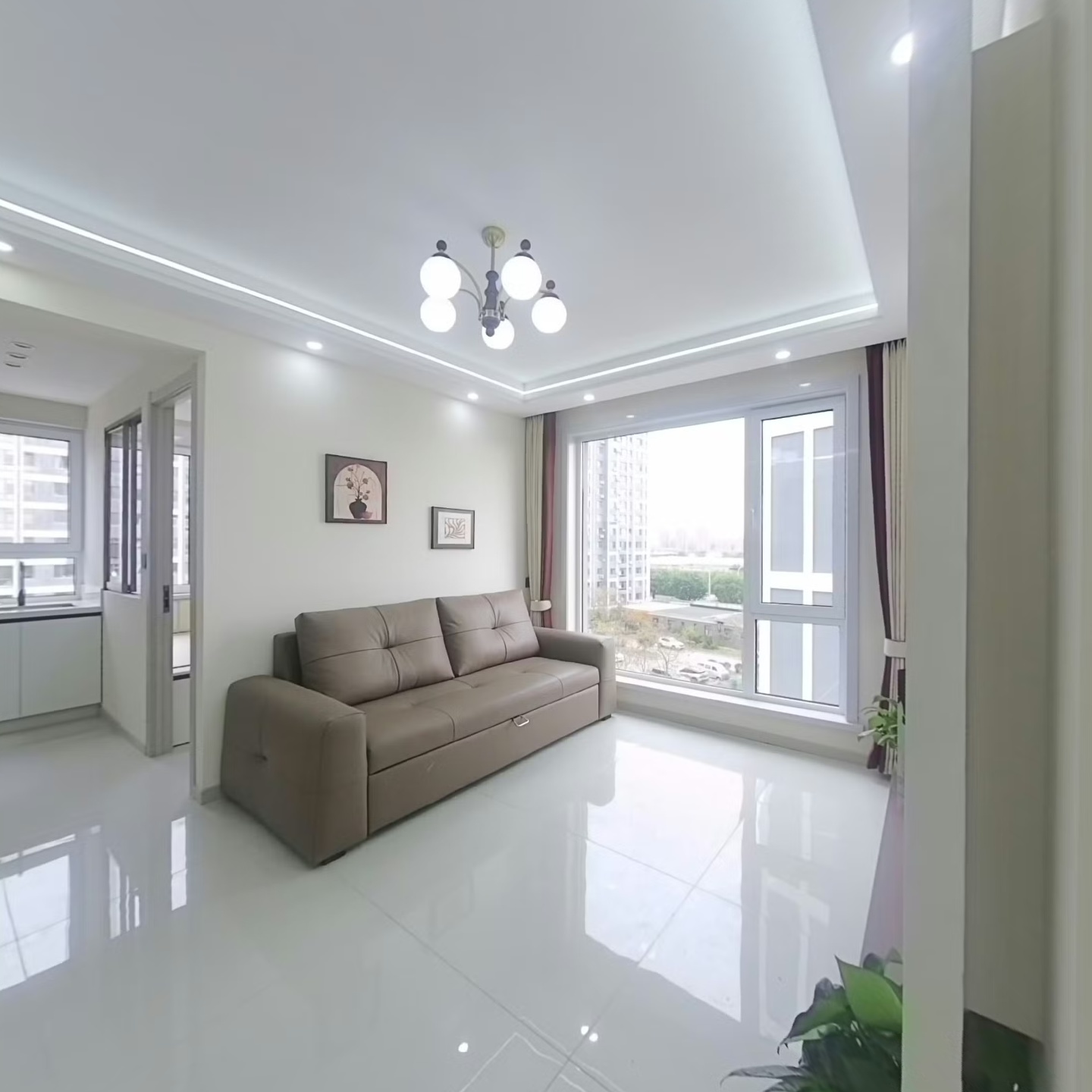 电梯小两室56平南北通透15.8万一套