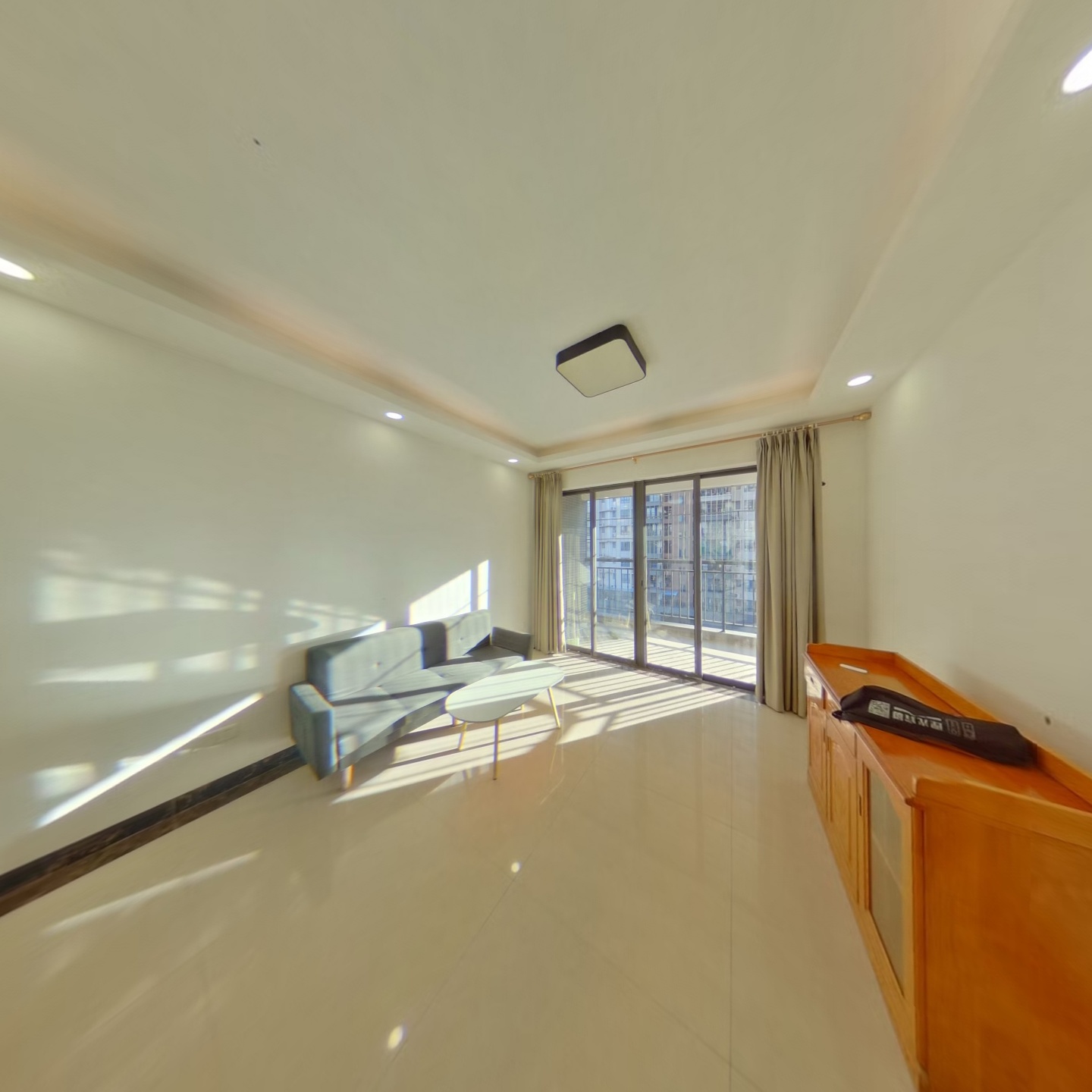 发现美院北区 3室2厅 南