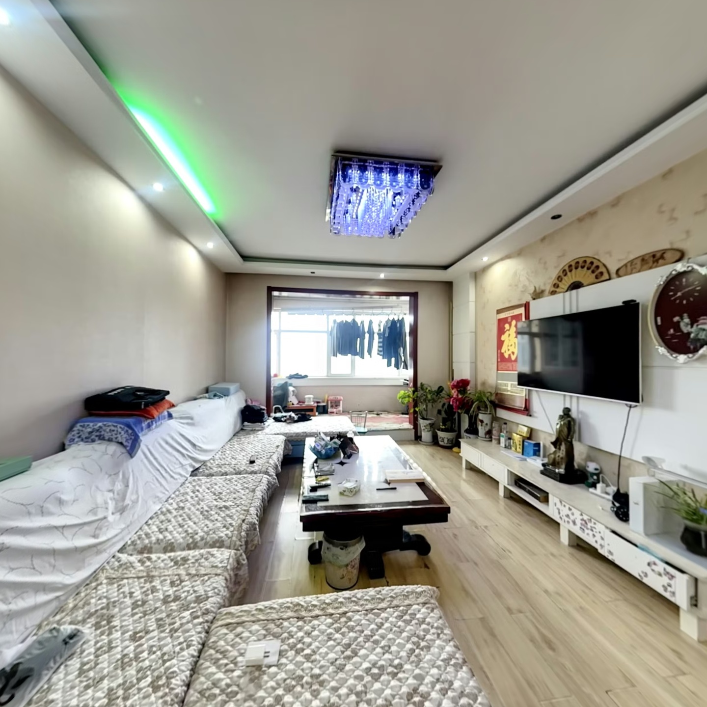 群盛华城南区 3室2厅 东 西