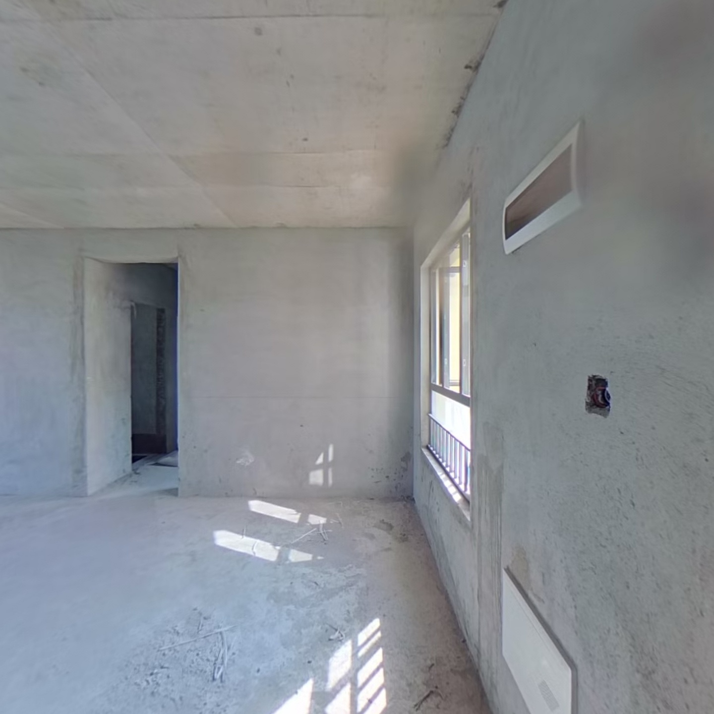 四季春城 3室2厅 南