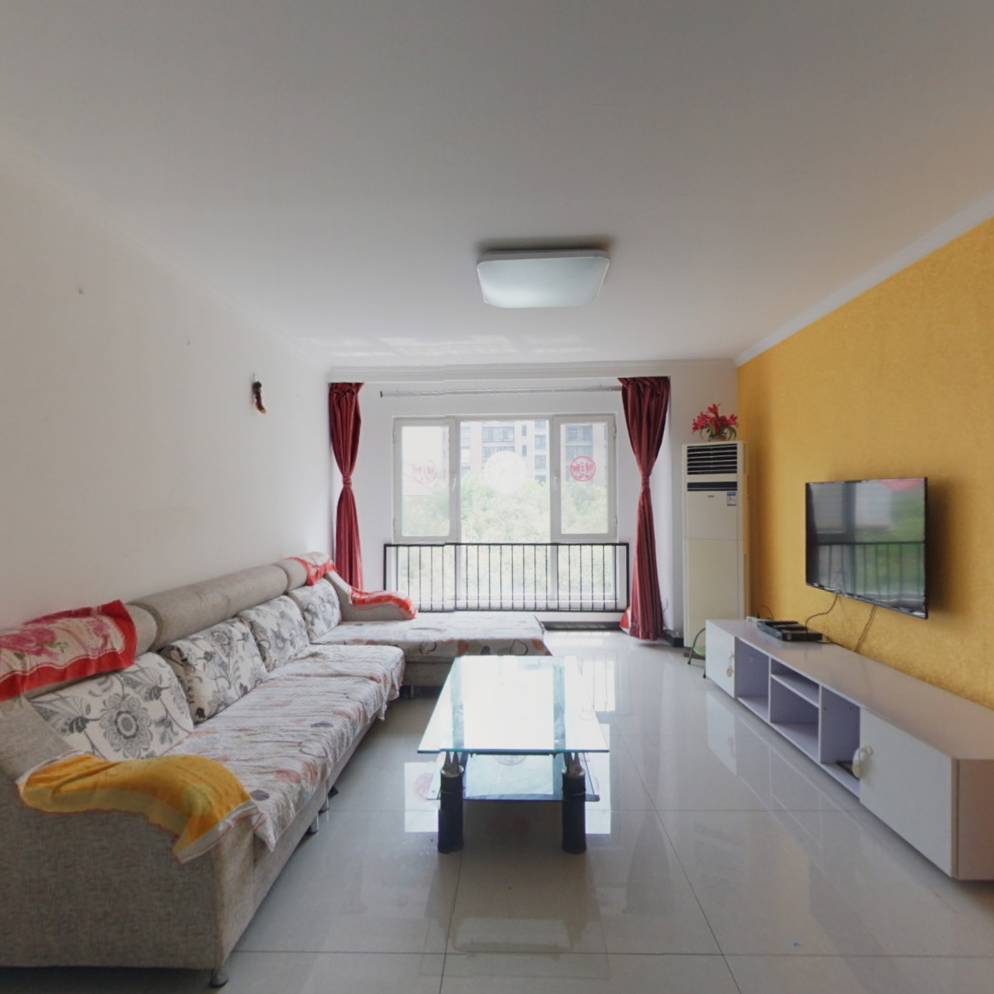 融科钧廷二期 南北通透大两居 无遮挡 全明格局